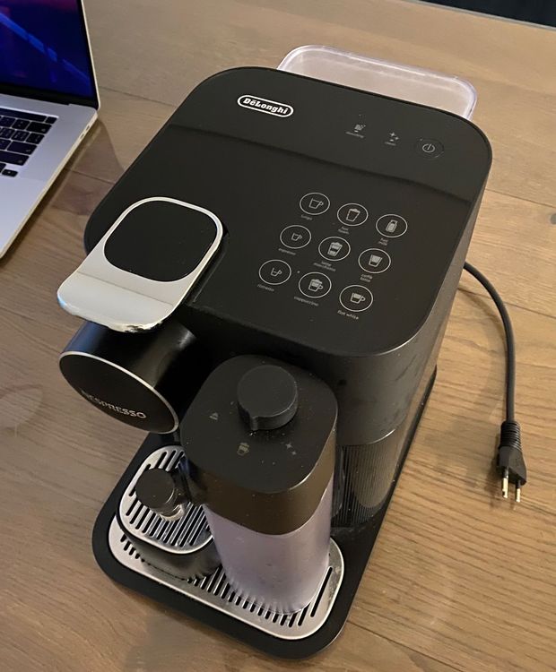 DeLonghi Gran Lattissima / Coffee Machine Kaufen auf Ricardo