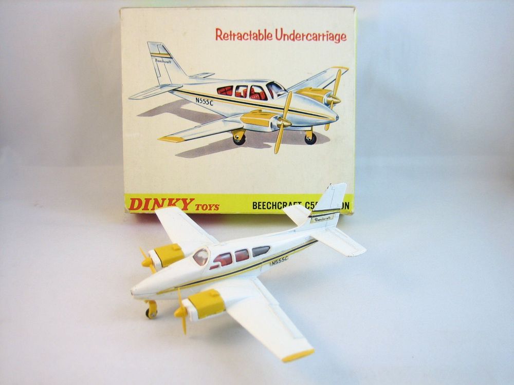 1970 LER DINKY TOYS JUNKERS JU 87 B METAL SAVAŞ UÇAĞI MADE IN ENGLAND - Antika v