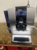 Jura X6 frisch revidiert