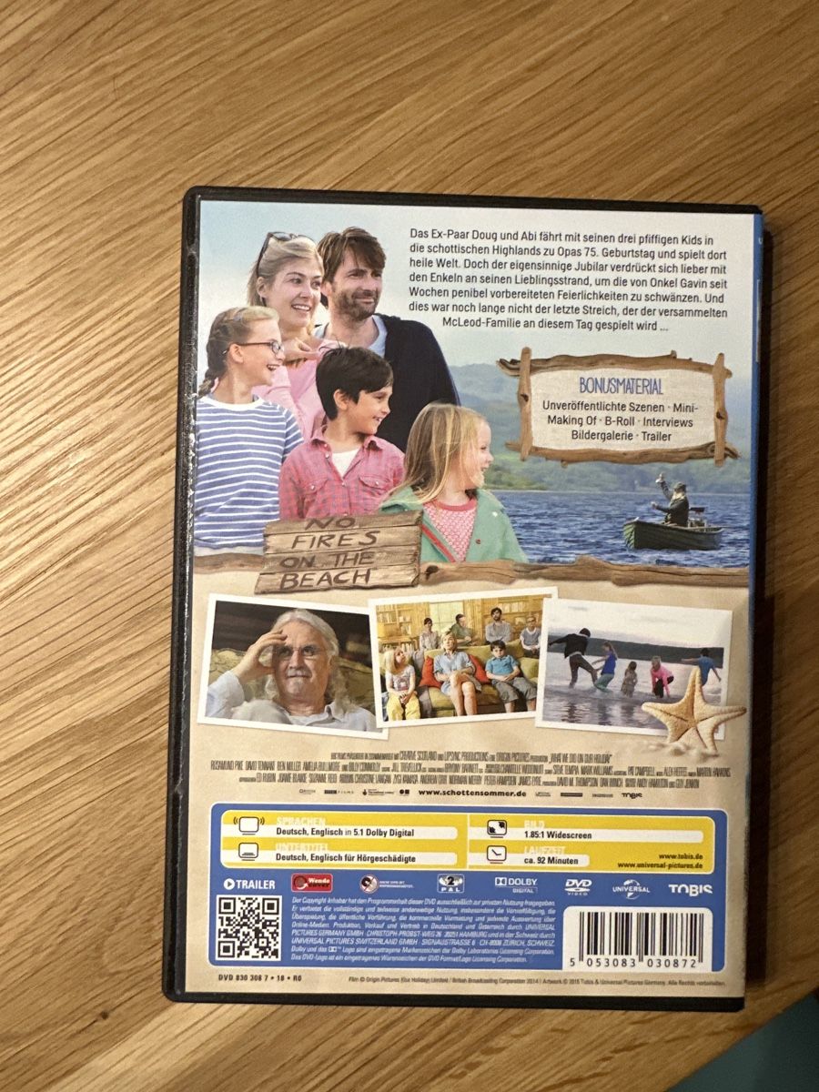 Tutti i DVDs: DVD - What We Did On Our Holiday – Usato da Münsingen venduto da Sim2977 1
