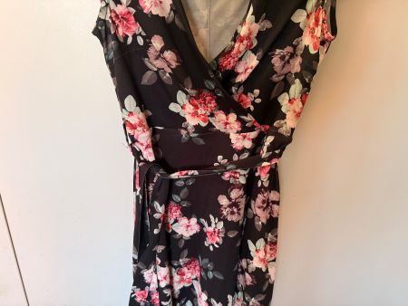 Anna Field: Elegantes Sommerkleid mit Blumen- Grösse S