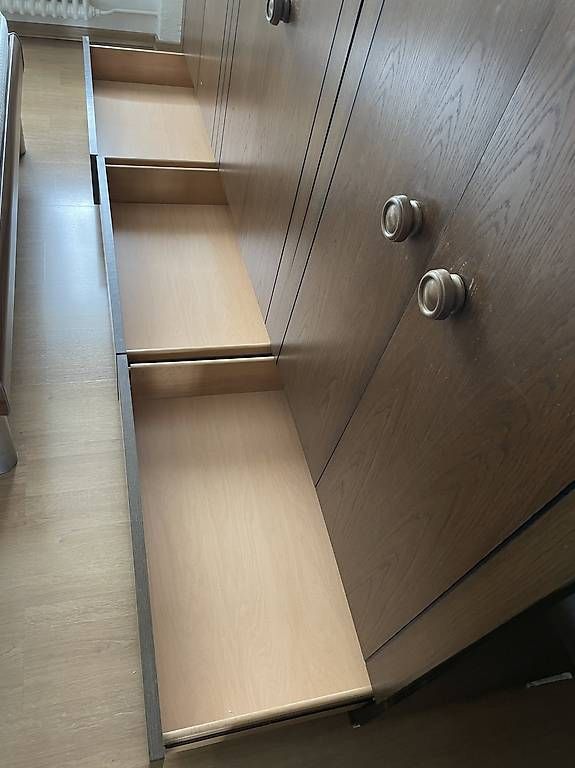 Armadi: Kleiderschrank 240 x 60 x 204 – Usato da Gebenstorf venduto da Hhedy 2