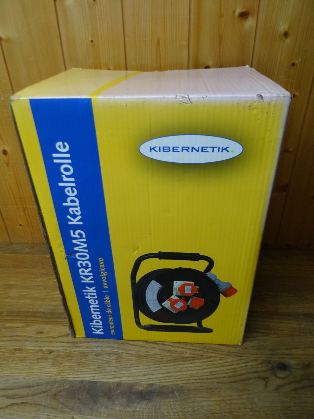 Câbles: Kabeltrommel  30 m Kabel neu – Neuf avec emballage d'origine à Lungern par madachsa 4