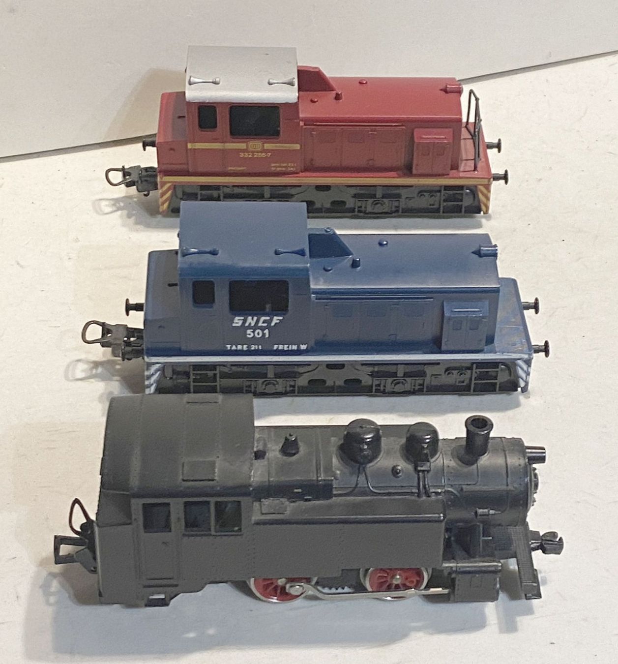 Lima Trains électriques: Lima 2 Diesel-Loks + 1 Dampflok – D'occasion à Sonceboz-Sombeval par Decolove 3