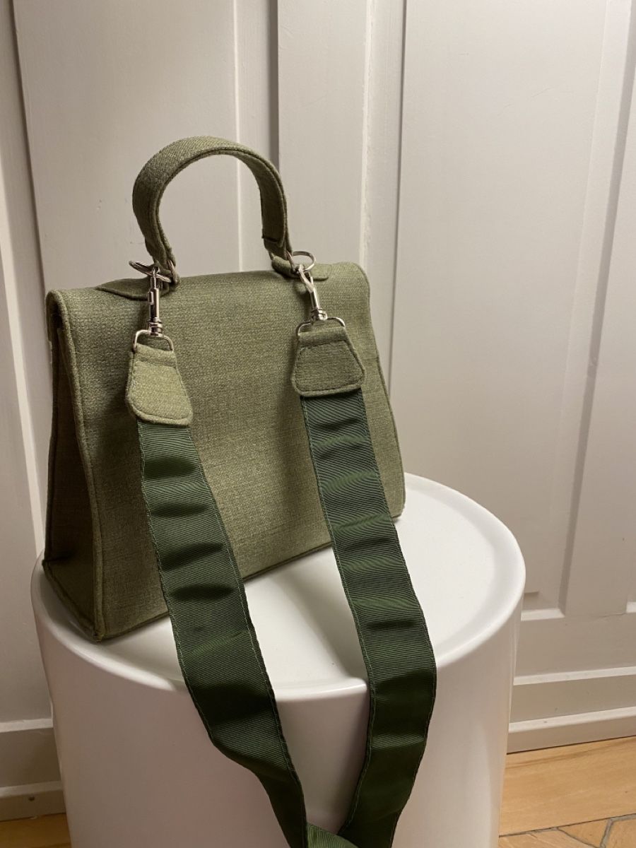 Taschen für Damen: Lindengrüne Tasche – Gebraucht aus Erlenbach ZH von itemstobepruchased 2