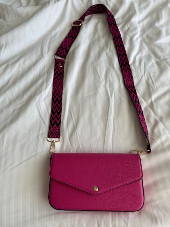 Kleine Handtasche in Pink