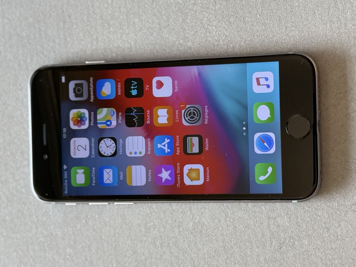Apple Portables: iPhone 6 Argent 64Go – D'occasion à epalinges par Misterazz 6
