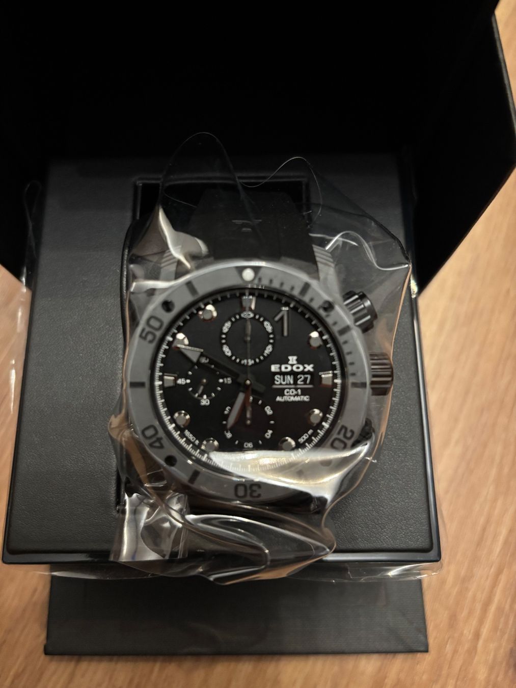 Edox Uhren: Edox CO-1 Carbon Chronograph Automatic (Fabrikneu) – Neu und originalverpackt aus Aeschi SO von Bluemail 5