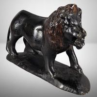 🦁 Majestätischer Löwe aus Holz – kraftvoll & kunstvoll 🦁