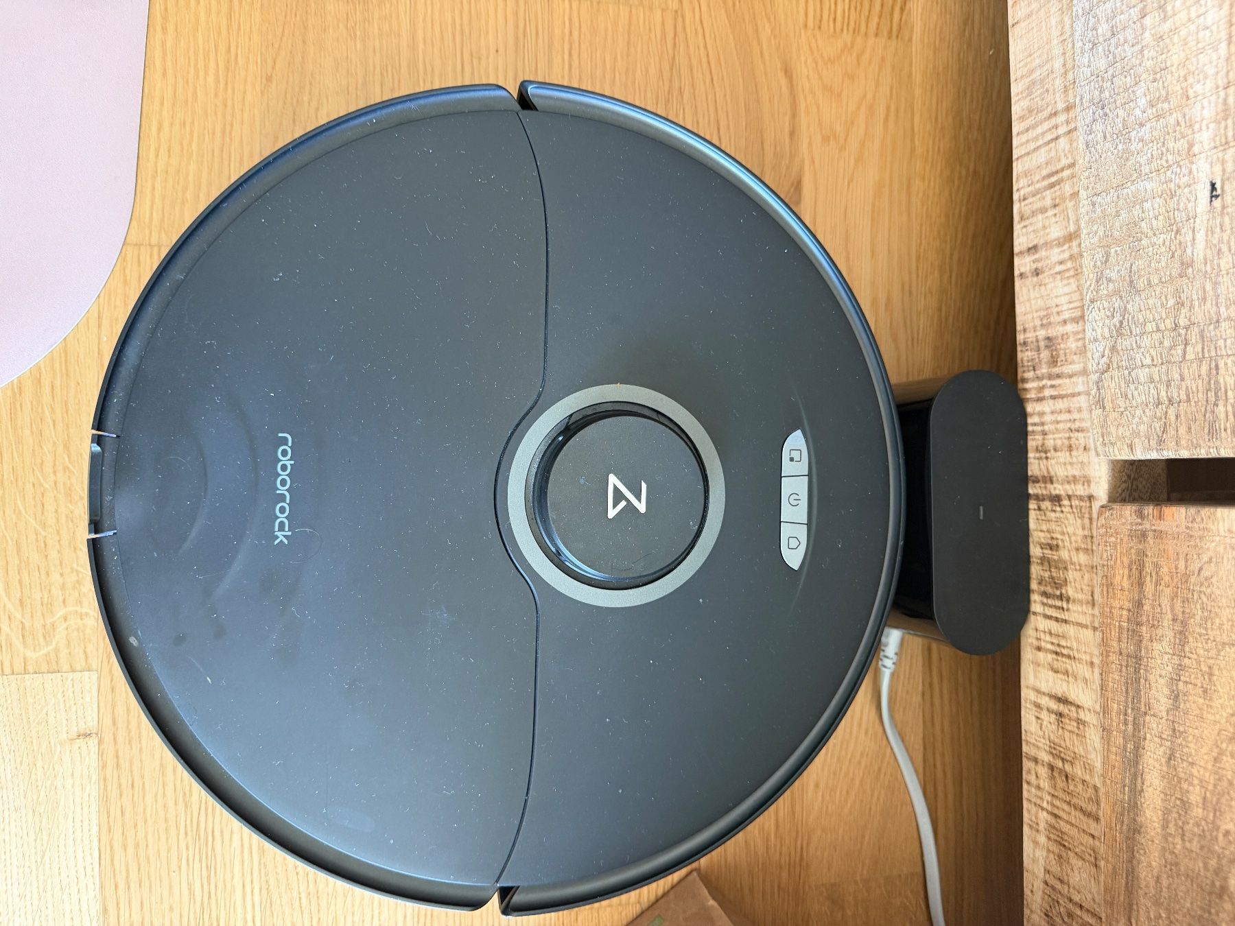 Roborock Staubsauger & Zubehör: Roborock S8 black with vacuum and mop function – Gebraucht aus Zürich von geo_vls6