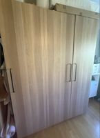 Grosser IKEA PAX-Kleiderschrank