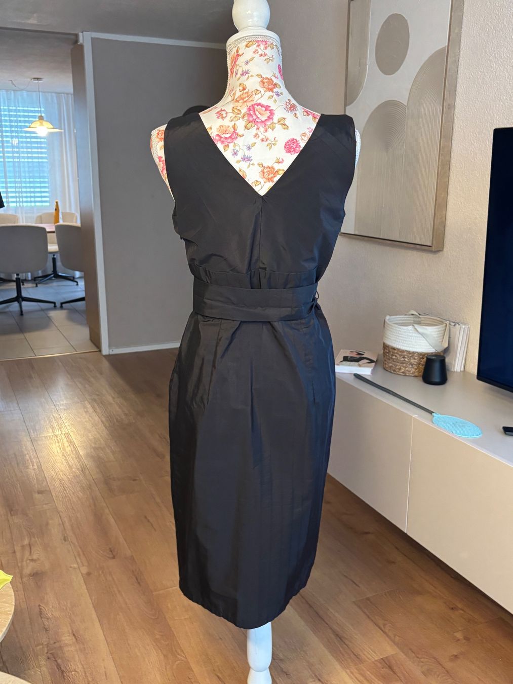 Max Mara Kleider: Max Mara Intrend Dress Seide – Gebraucht aus St. Margrethen SG von dijanaO 1