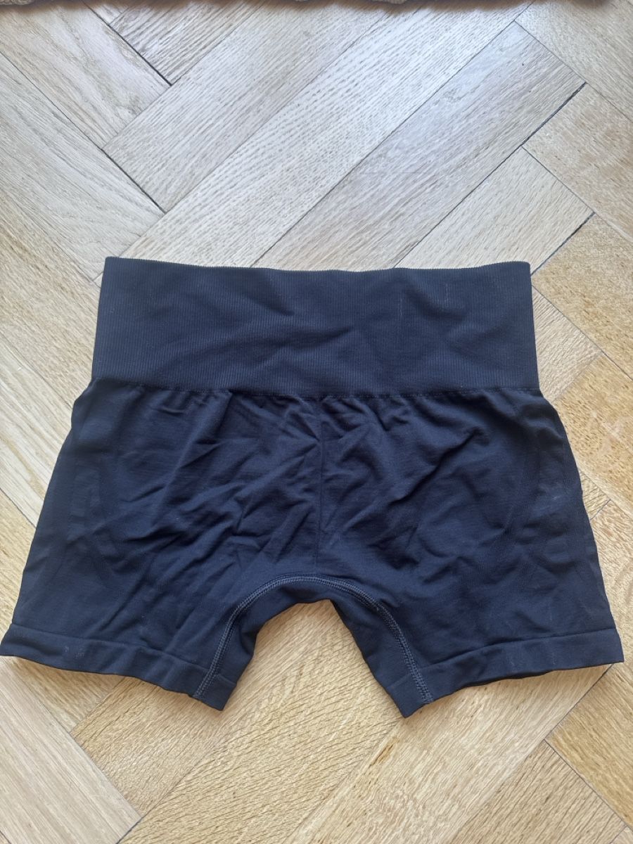 Gymshark Leggings: Gymshark Shorts Leggins S – Usato da Zürich venduto da gi_ner 1