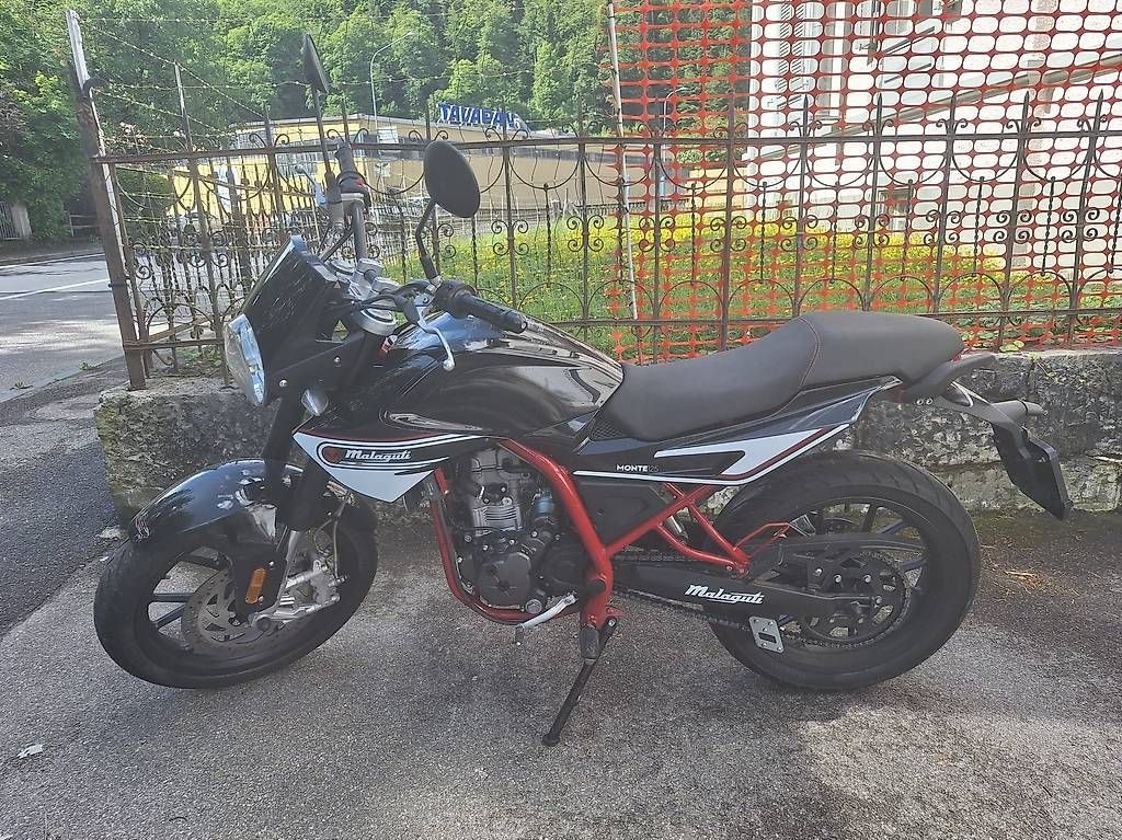 Strada: Malaguti Monte Pro 125 – Usato da Tavannes venduto da raf_6sct 1