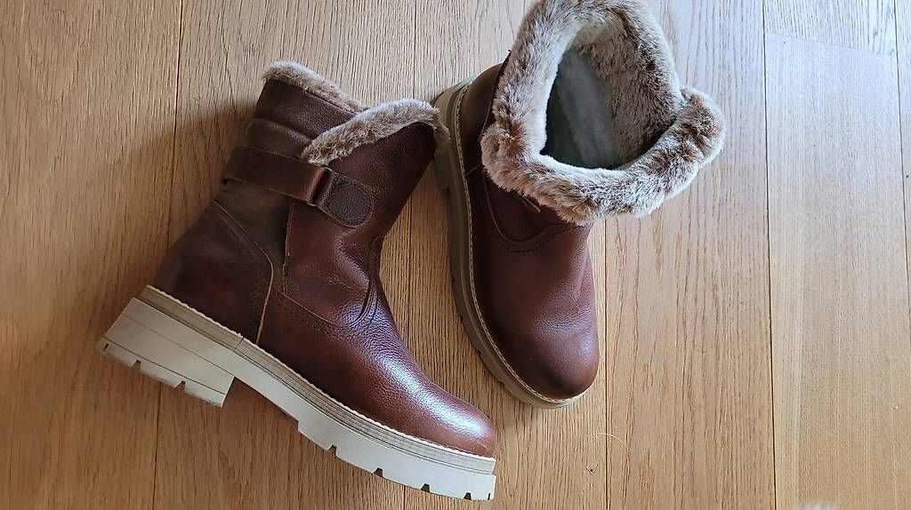 Damenschuhe: TAMARIS Winterschuh Grösse 41 – Gebraucht aus Inkwil von Miribu68 1