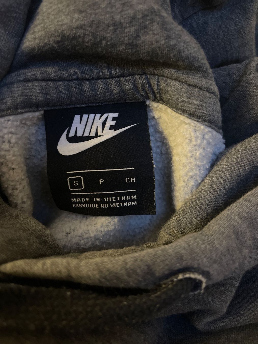 Nike Maglioni & Felpe: Nike Hoddie Grösse S mittelgrau Sweatshirt – Usato da Nussbaumen AG venduto da normajeanbaker 2