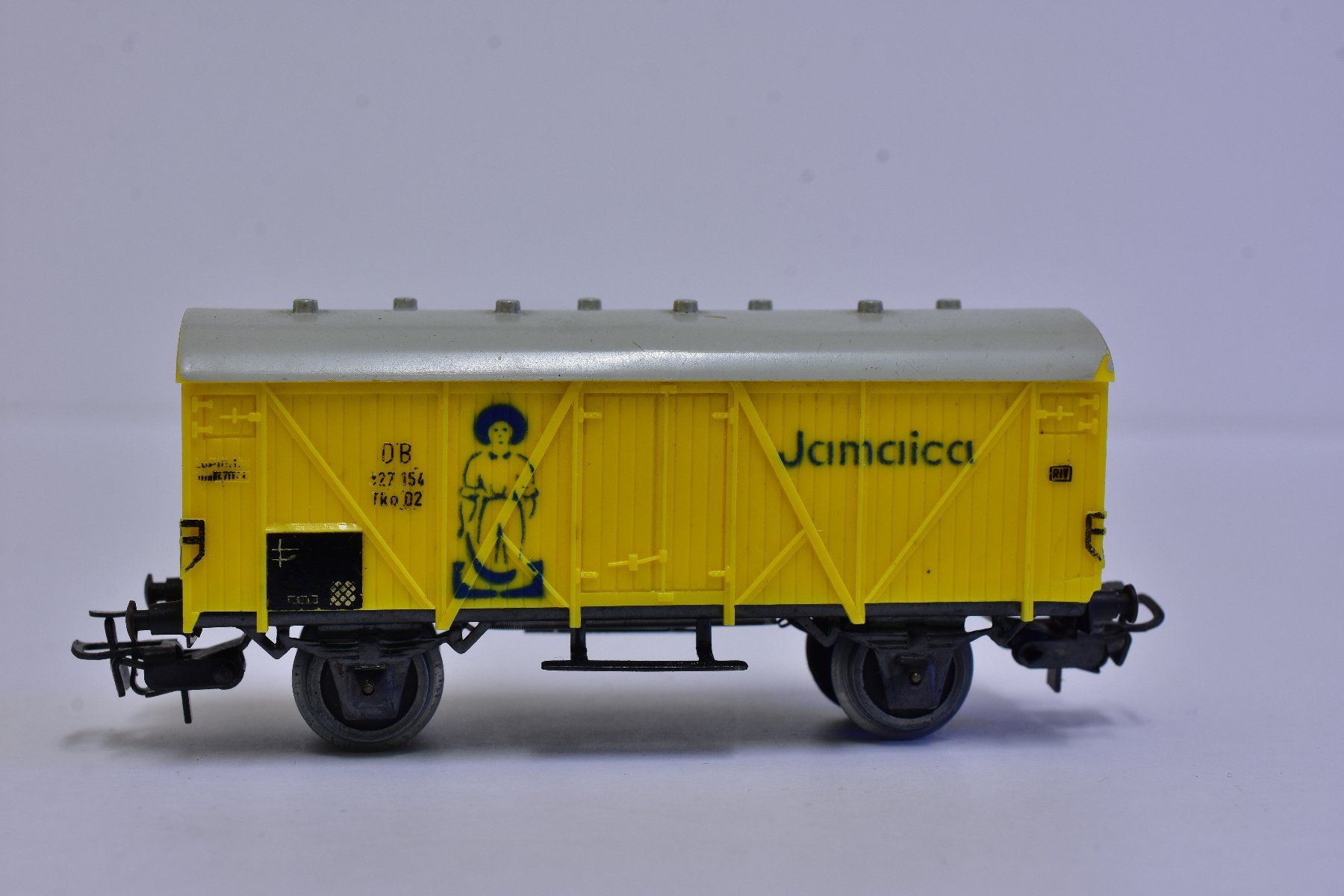 Märklin Modellini di ferrovie: 2 Märklin Loks mit Decoder und 4 Güterwagen. Alle ohne OVP – Usato da Lohn-Ammannsegg venduto da 1monika 7