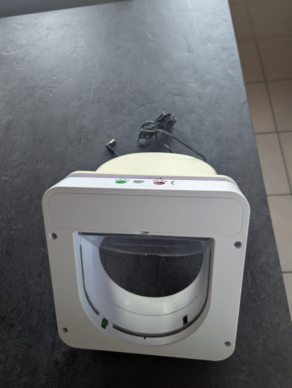 Chatières: Chatière Petsafe Microship – D'occasion à La Roche FR par rpcarlos84