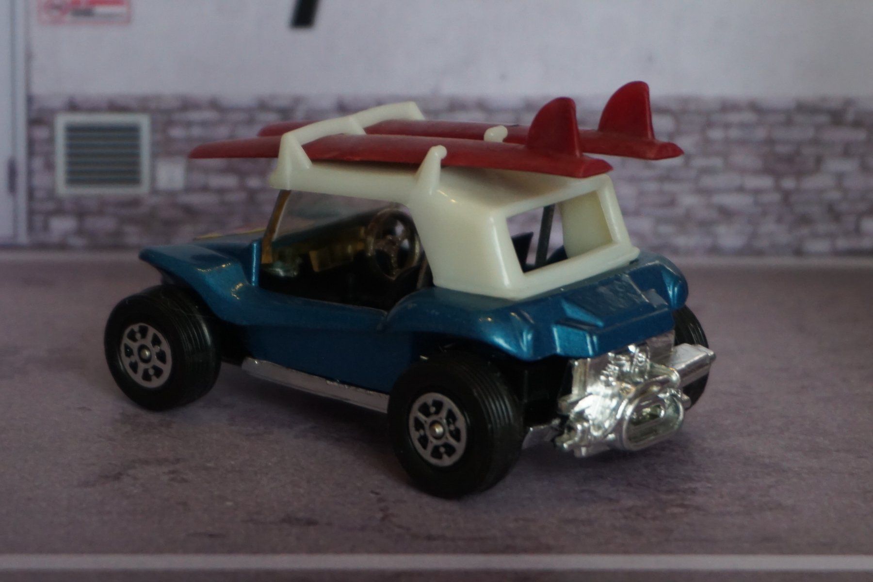Corgi Toys Voitures modèles: Corgi GP Beach Buggy mit Brett SELTEN TOP !!!!!!!!!!!!!!!! – D'occasion à Reiden par Doppeldecker69 1