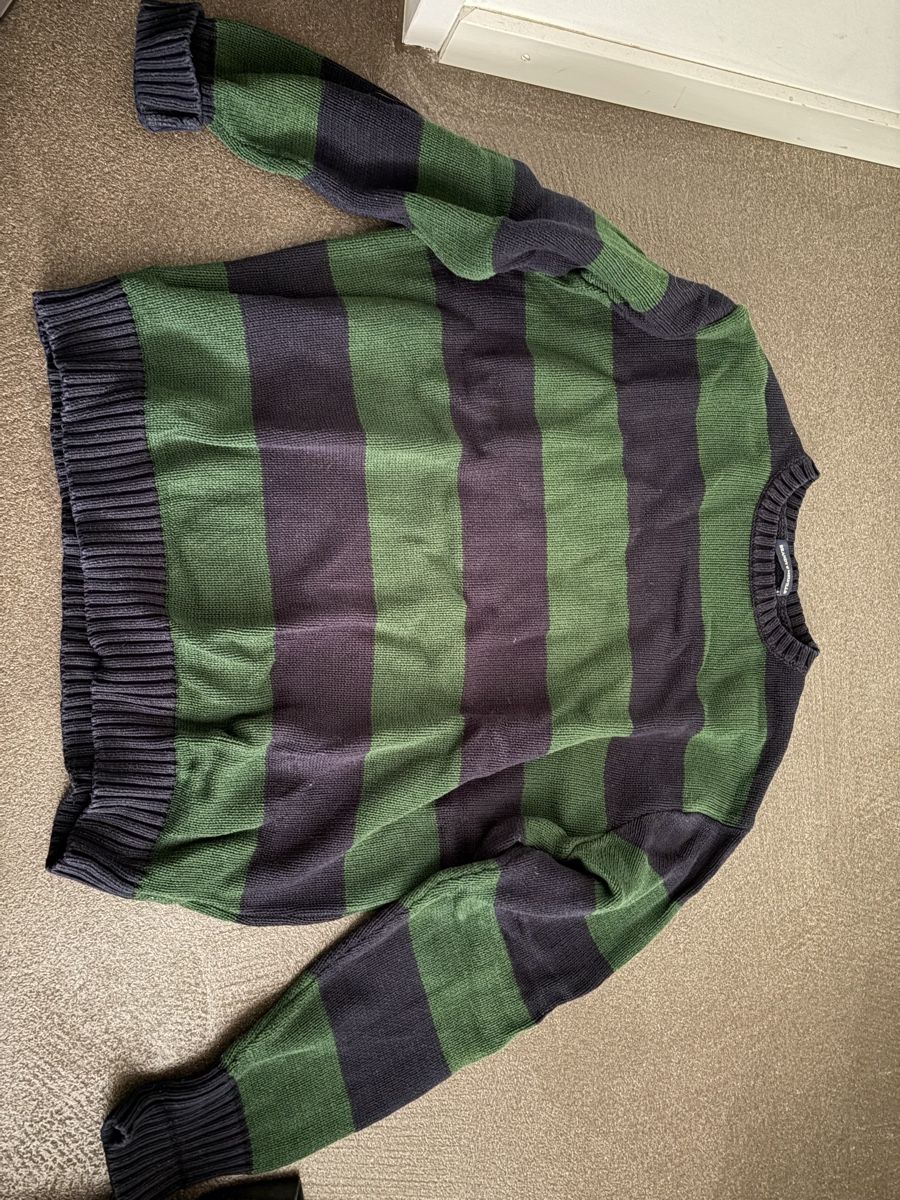 Brandy Melville Pullover & Sweatshirts: brandy melville sweater – Gebraucht aus Baar von ams_9dlw