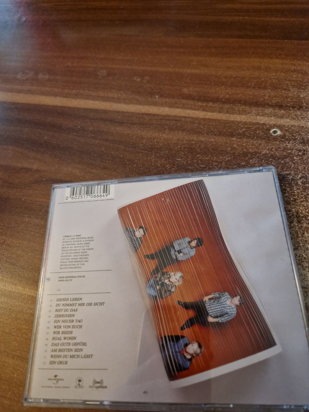 CD: Juli - Ein neuer Tag – Usato da Wattenwil venduto da Mage66 1
