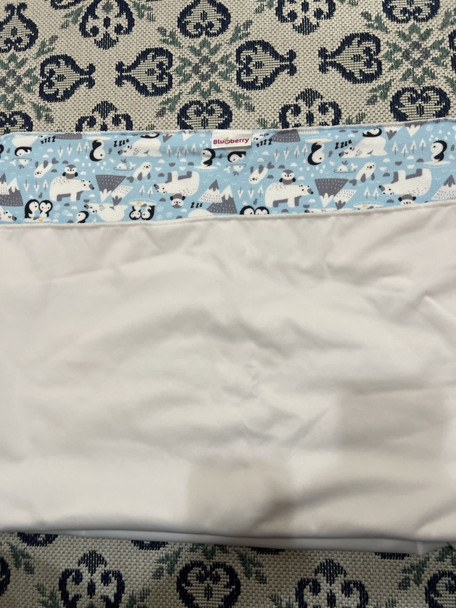 Tessuti: Blueberry Diapers Matratzenschutz – Usato da Wolfwil venduto da Vessie 3