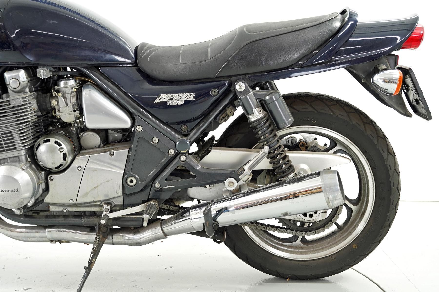 Kawasaki Strasse: Kawasaki Zephyr 1100 – Gebraucht aus Winterthur von MCW 7