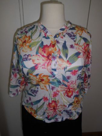 T-shirt multicolore T. 44