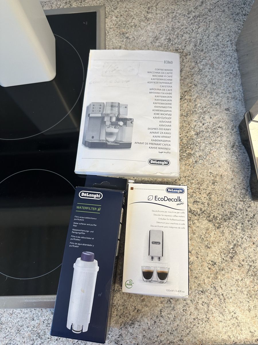 De'Longhi Kaffeemaschinen & Espressomaschinen: DeLonghi EC860 Espresso Machine  – Gebraucht aus Bern von liv_x8zf 2