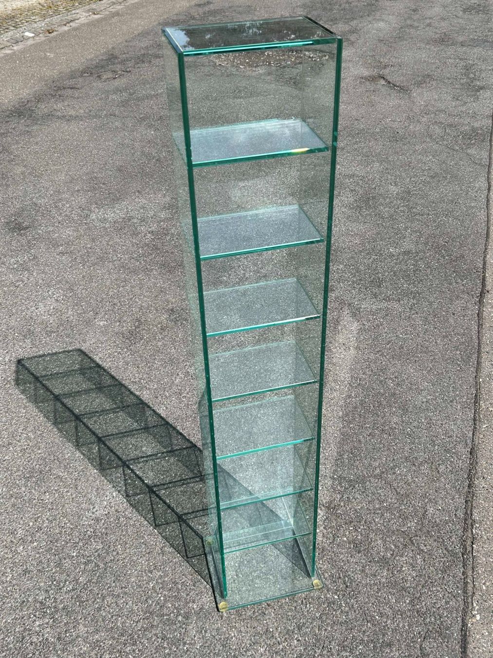 Racks & Supports: Dekorative Glas CD Ständer für ca 150 CDs (2/2) – D'occasion à Zürich par Cjjgj