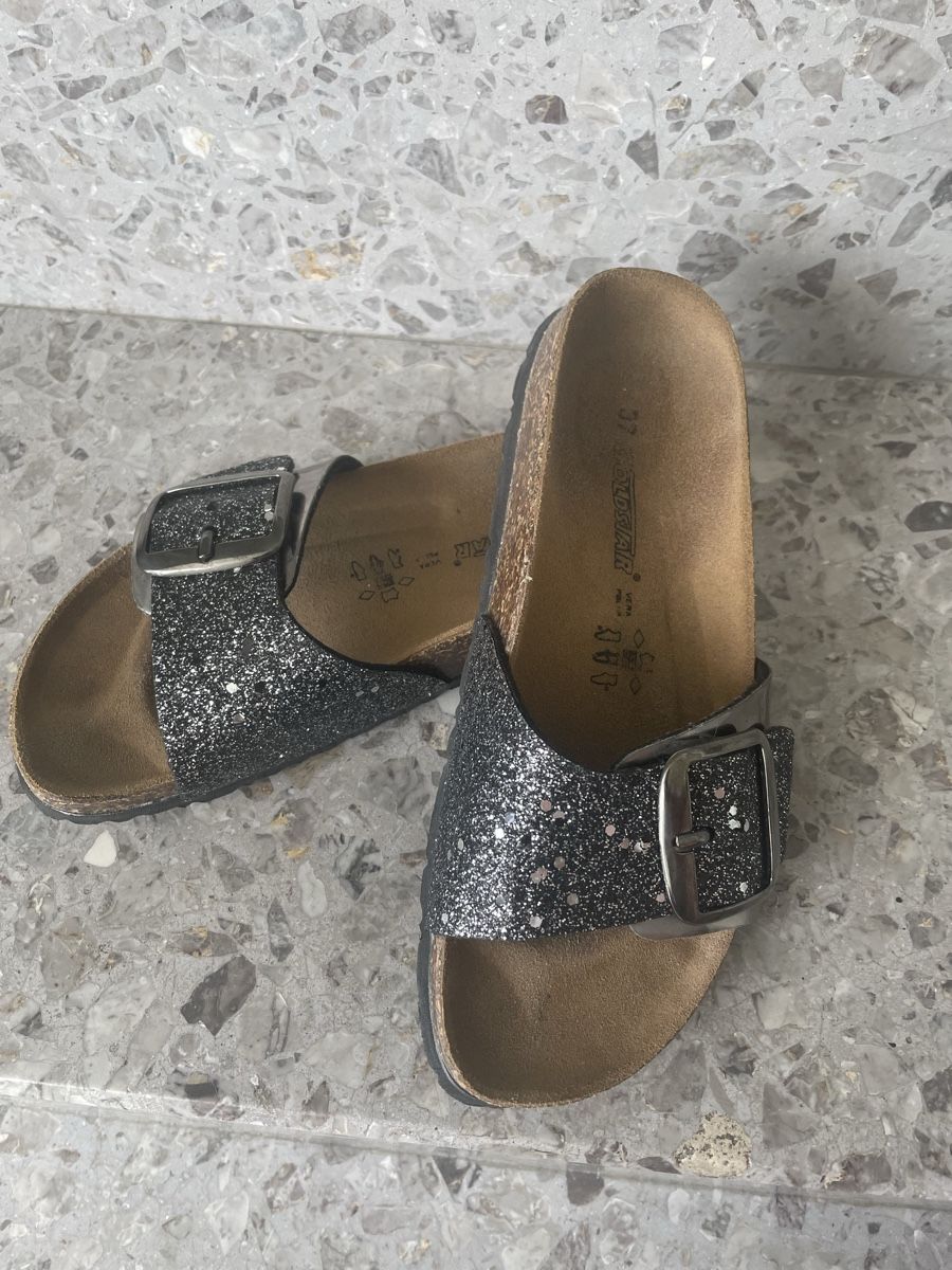 Scarpe da donna: Glitzer Pantoletten schwarz Goldstar – Usato da Unterägeri venduto da mil_lcs2