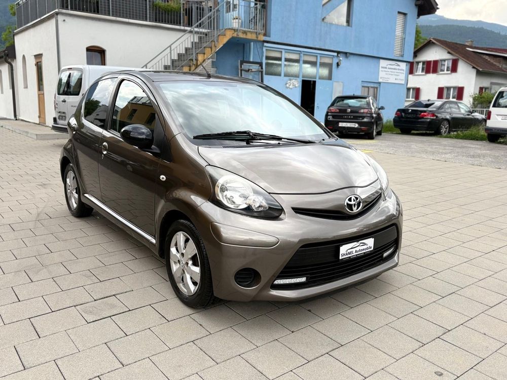 Toyota Automobili: Toyota Aygo MFK 12.2023 – Usato da Haag (Rheintal) venduto da edu_s8j9 3