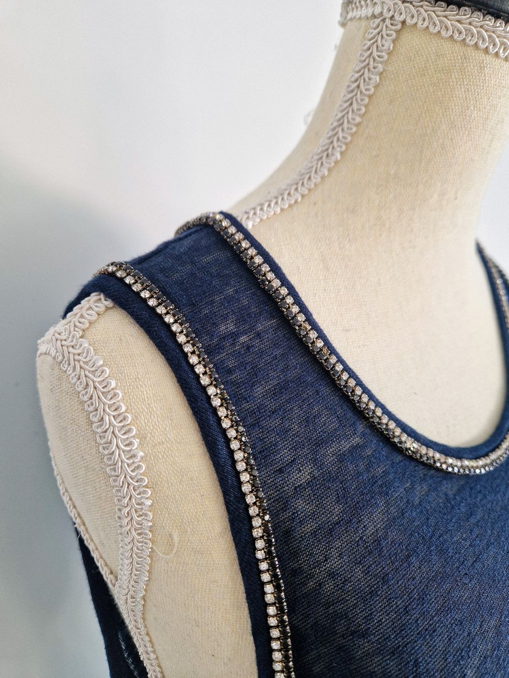 Maje Top: MAJE Tanktop 100% Leinen Gr. M – Nuovo (secondo la descrizione) da Horgen venduto da akkohappyshopping 9