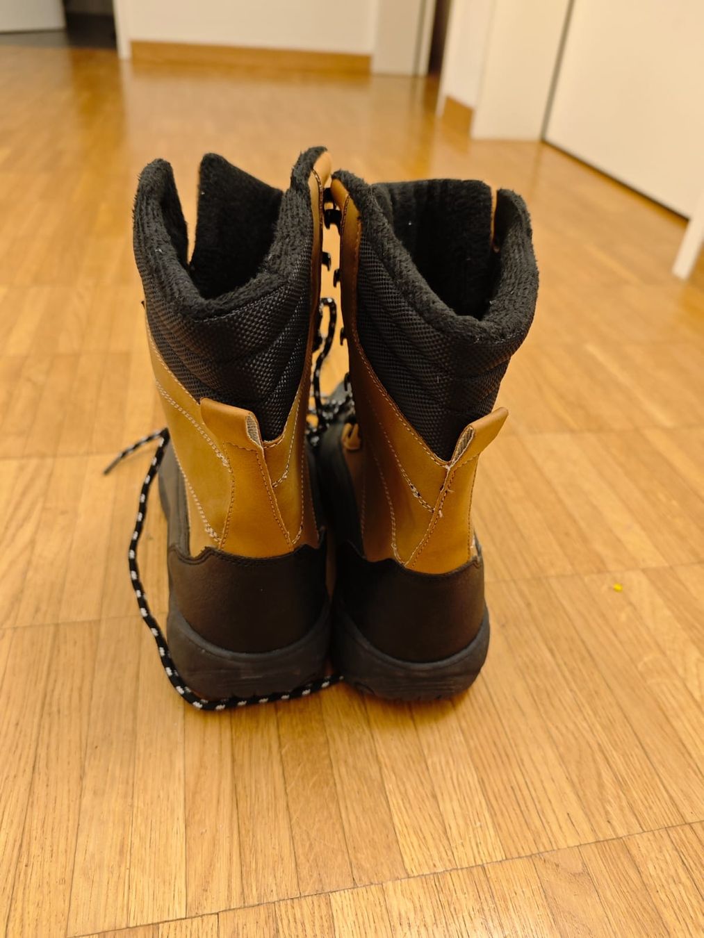 Scarpe da uomo: Winterstiefel von Cortina Gr. 40 – Usato da Fällanden venduto da natilein1 5