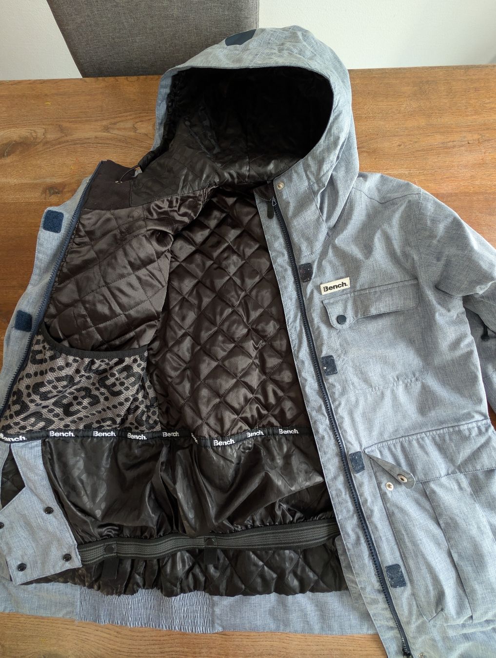 Bench Jacken: Bench Skijacke – Gebraucht aus Trimmis von Blueberry123 1