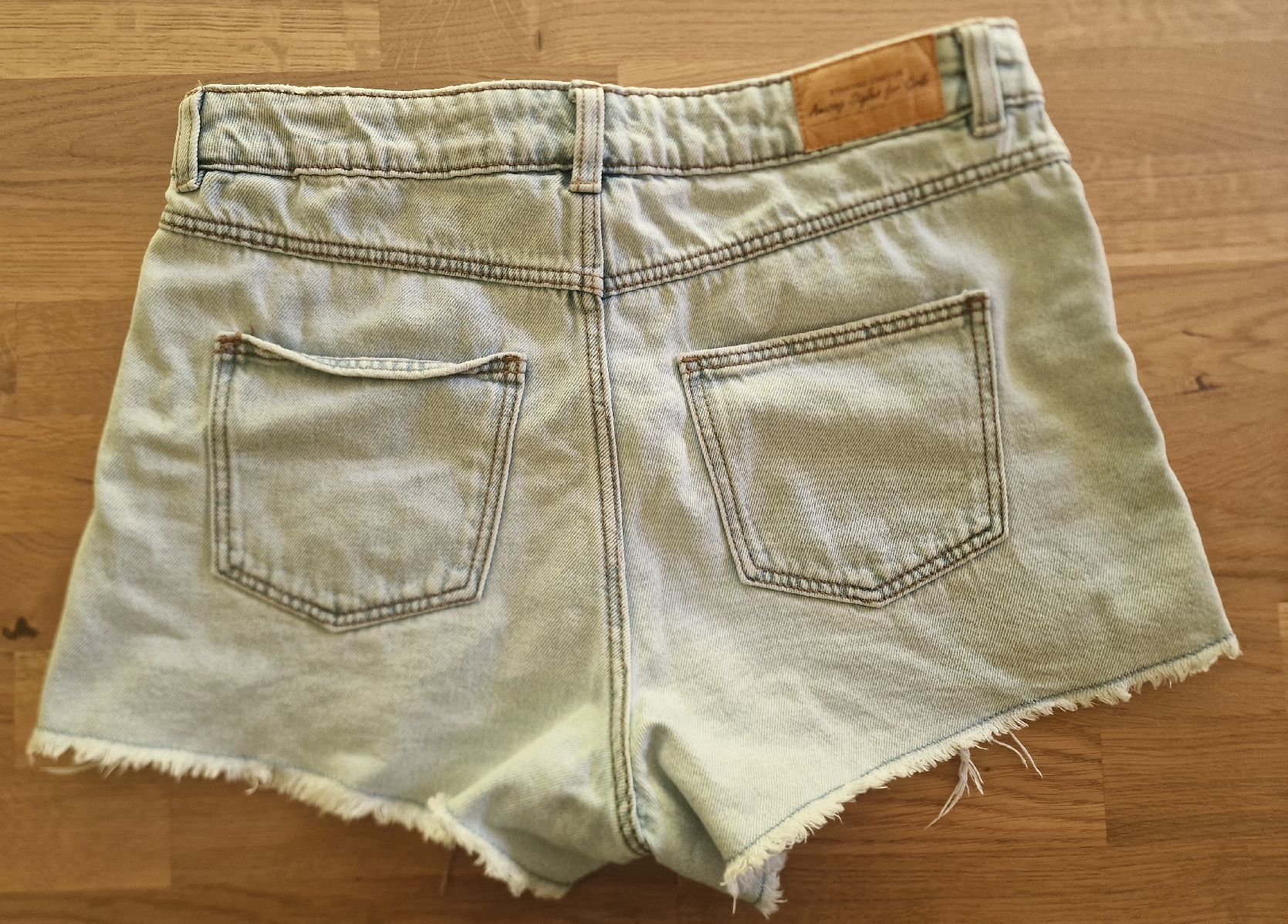 Hosen: Shorts grösse 164 – Gebraucht aus Frutigen von Maqua 1