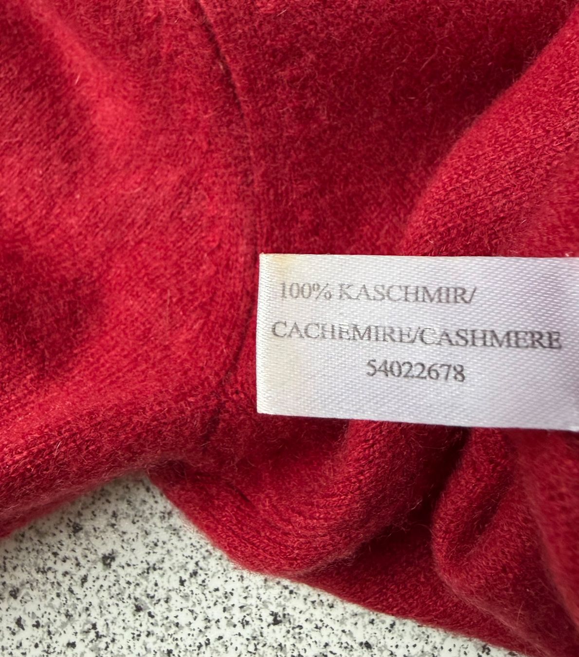 Maglioni & Felpe: Kaschmir Pullover Gr.M – Usato da Unterägeri venduto da Jutka_04 2