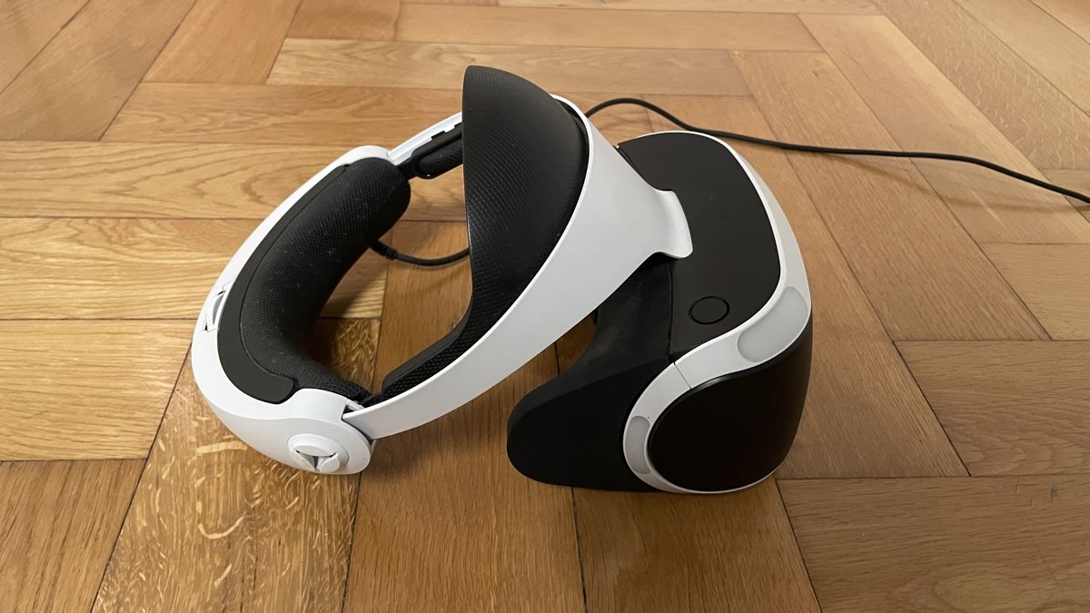 Sony Console: PlayStation VR Headset + PS4 Pro Console + Games Bundle – Usato da Zürich venduto da jko_t6cx 4