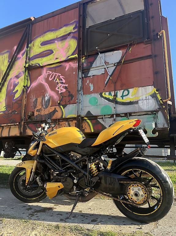 Ducati Strada: Ducati Streetfighter 848 – Usato da Zug venduto da Messestaedter 1
