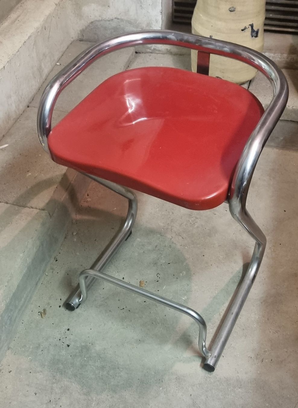 Hocker: Roter Barhocker Lammhults, made in Sweden – Gebraucht aus Basel von Jcva 2