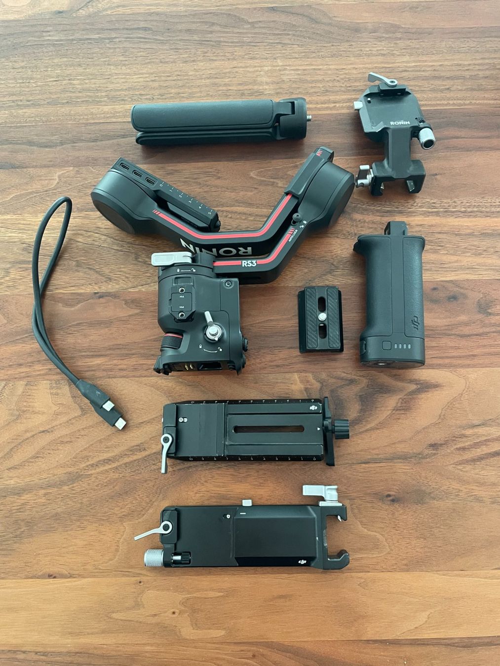 DJI Sonstiges Zubehör: DJI RS 3 Gimbal mit Vertikaladapter – Gebraucht aus Ruswil von nic_y25n 1