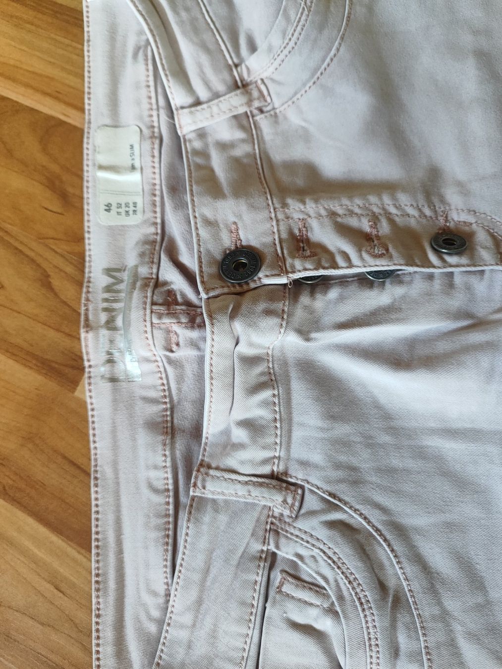 Pantaloni: rosa Jeans Grösse 46 – Usato da Trachselwald venduto da Lare79 1