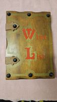 Carta dei vini in legno (Wine list)