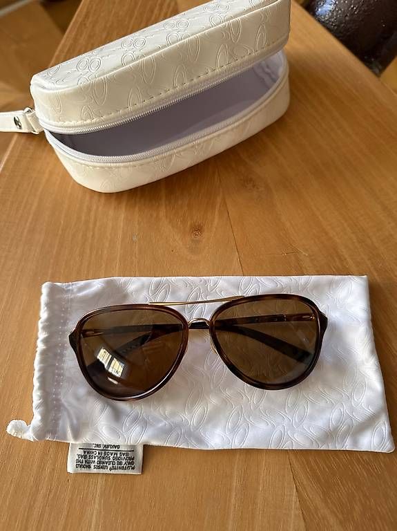 Occhiali & Lenti: Oakley Sonnenbrille – Usato da Tafers venduto da bin_7xtz