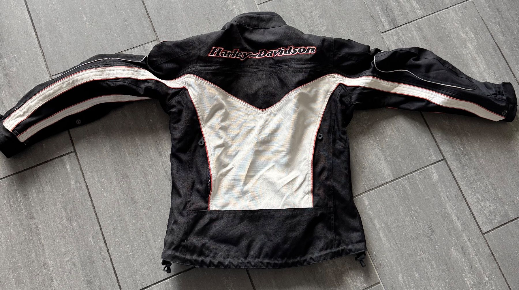Harley-Davidson Giacche: Harley Davidson Protektorjacke, Top Zustand, Grösse M – Usato da Stäfa venduto da Flottekurtchen 1