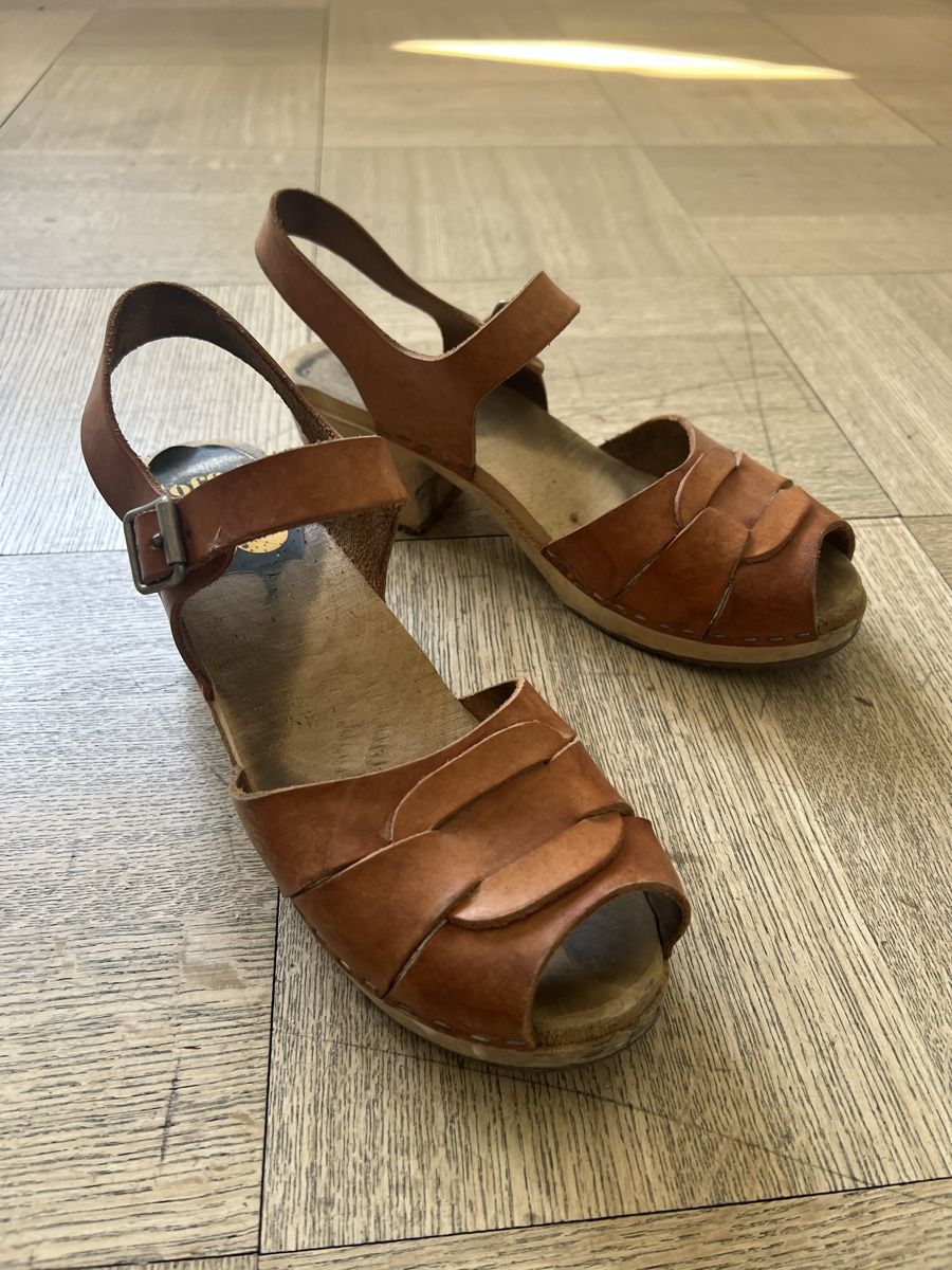 Scarpe da donna: Sandalen, Toffel, 41 – Usato da winterthur venduto da Cw5