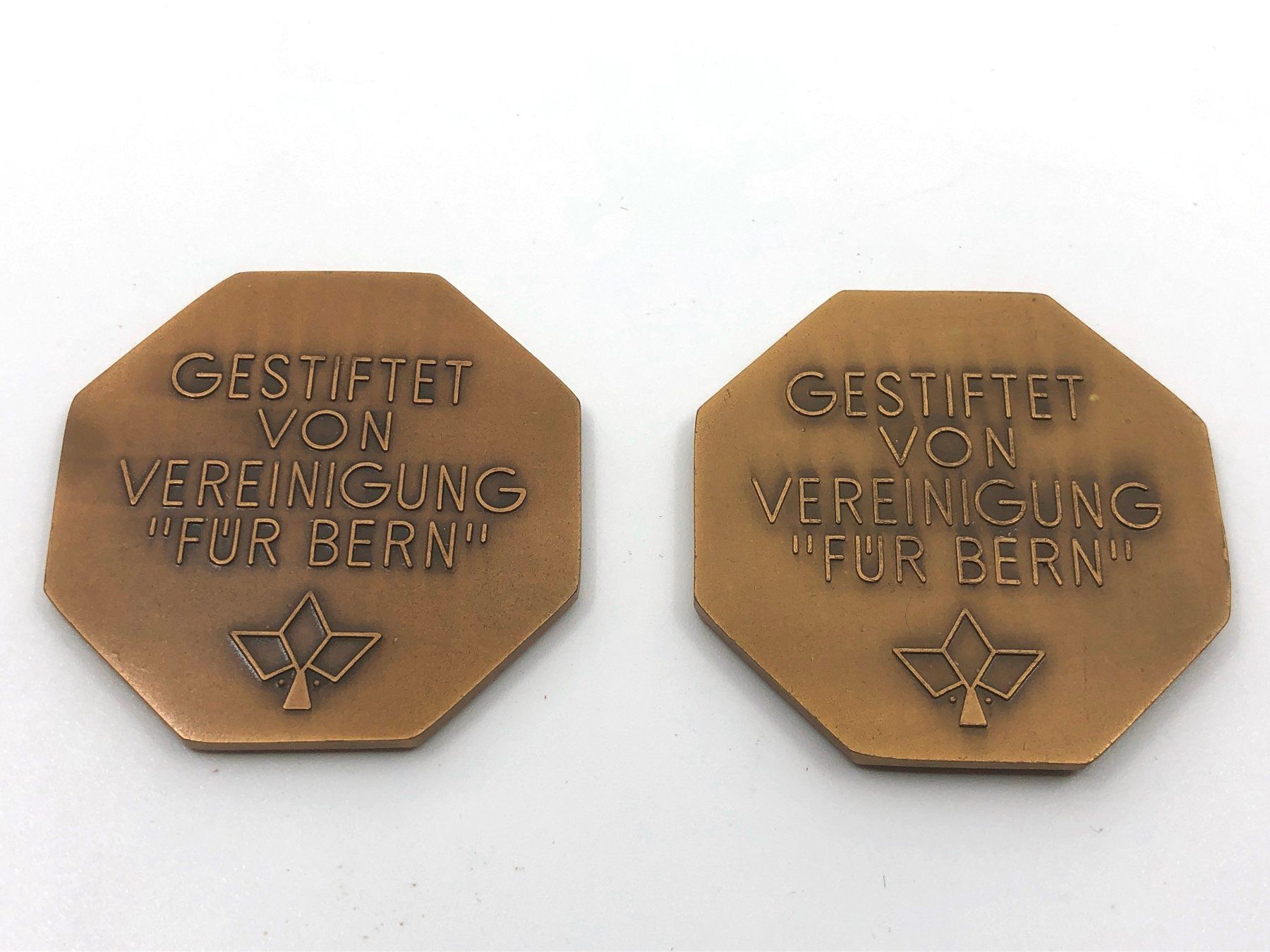 Medaillen: 2 Medaillen SC-Bern 1989 & 1991 – Gebraucht aus Basel von Tiabeanie 4