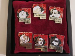 Schauspielhaus Zürich Pins von 1993
