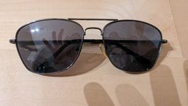 Sonnenbrille