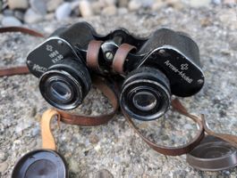 Kern Armee-Modell Fernglas 8x30 1966 mit Hülle
